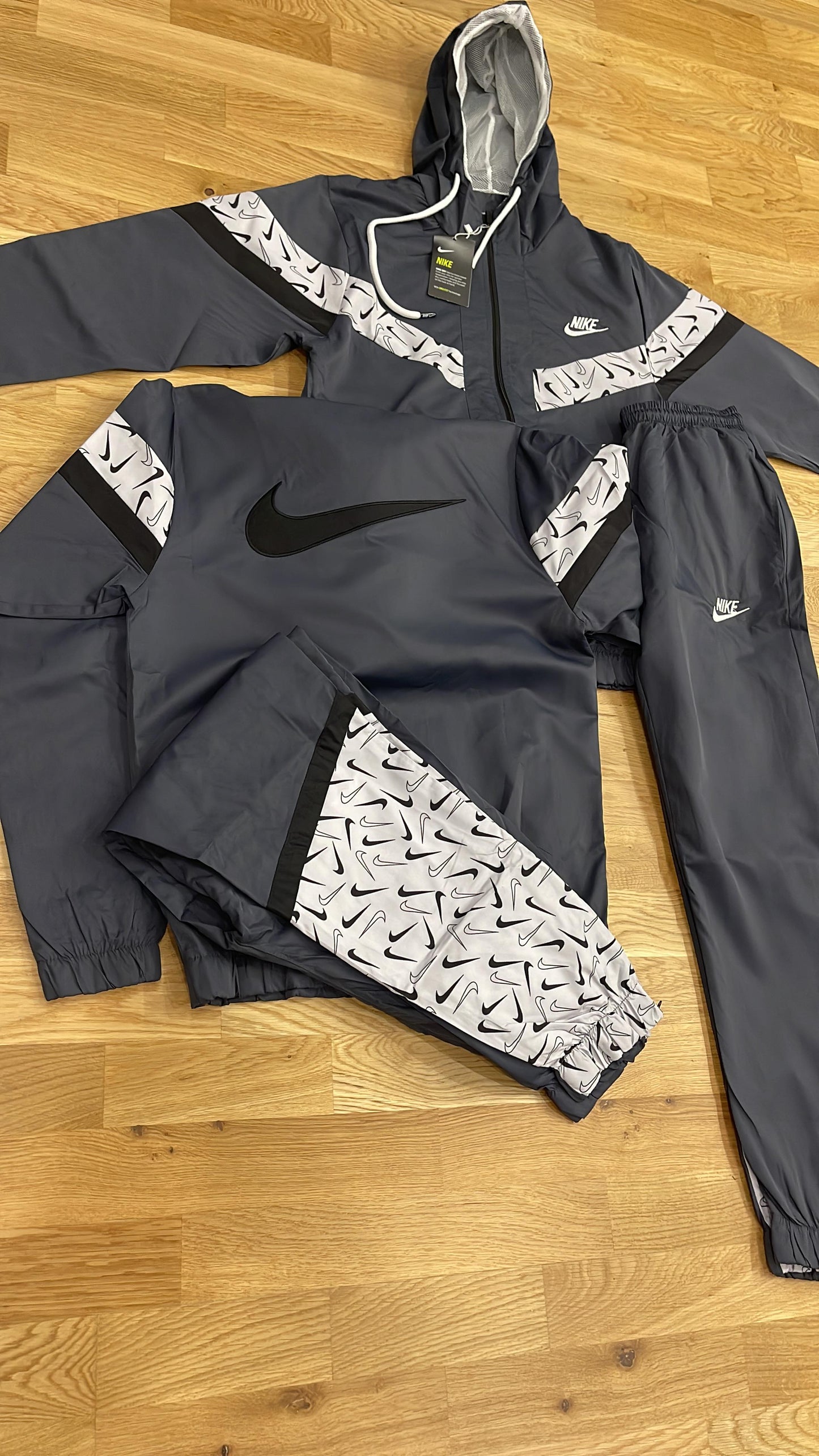 Chandal Nike Logic T