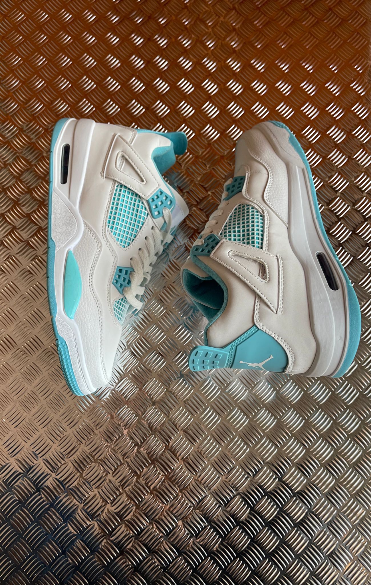 Jordan 4 Azul Claro