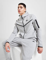 Chandal de Nike Tech Gris