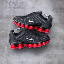 Nike Shox Suela Roja