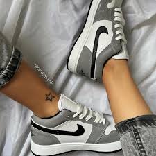 Nike Jordan Dunk Low Gris